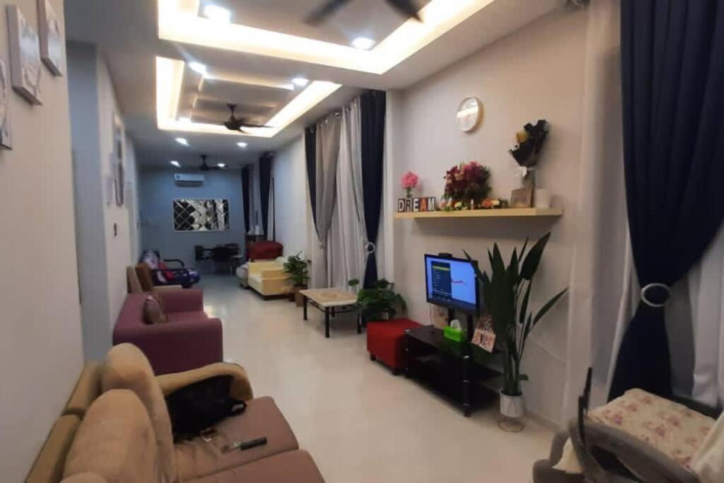 Homestay Restu Bonda Kampung Cerang Ruku Exterior foto
